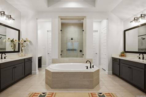 10006 Sarah Place Boerne TX 78006