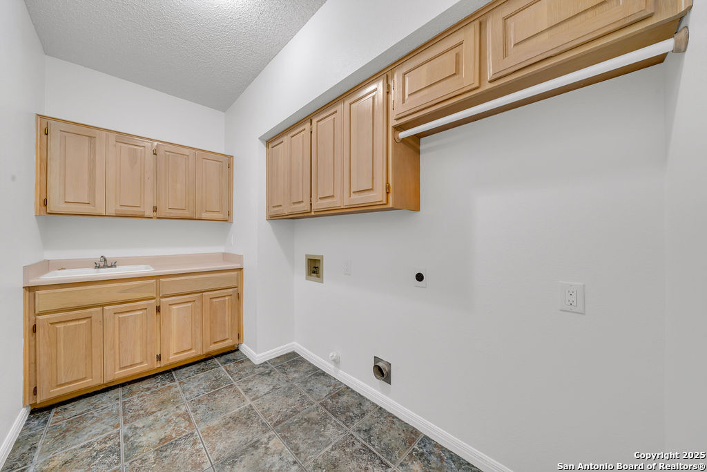 6606 Augsberg San Antonio TX 78256