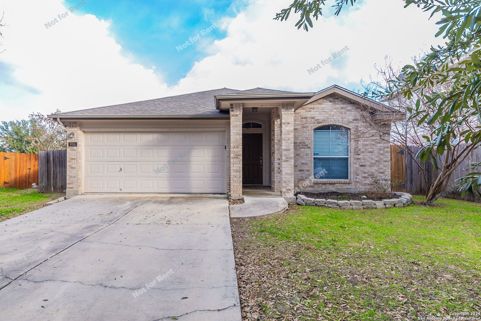 9914 Mustang Isle San Antonio TX 78254