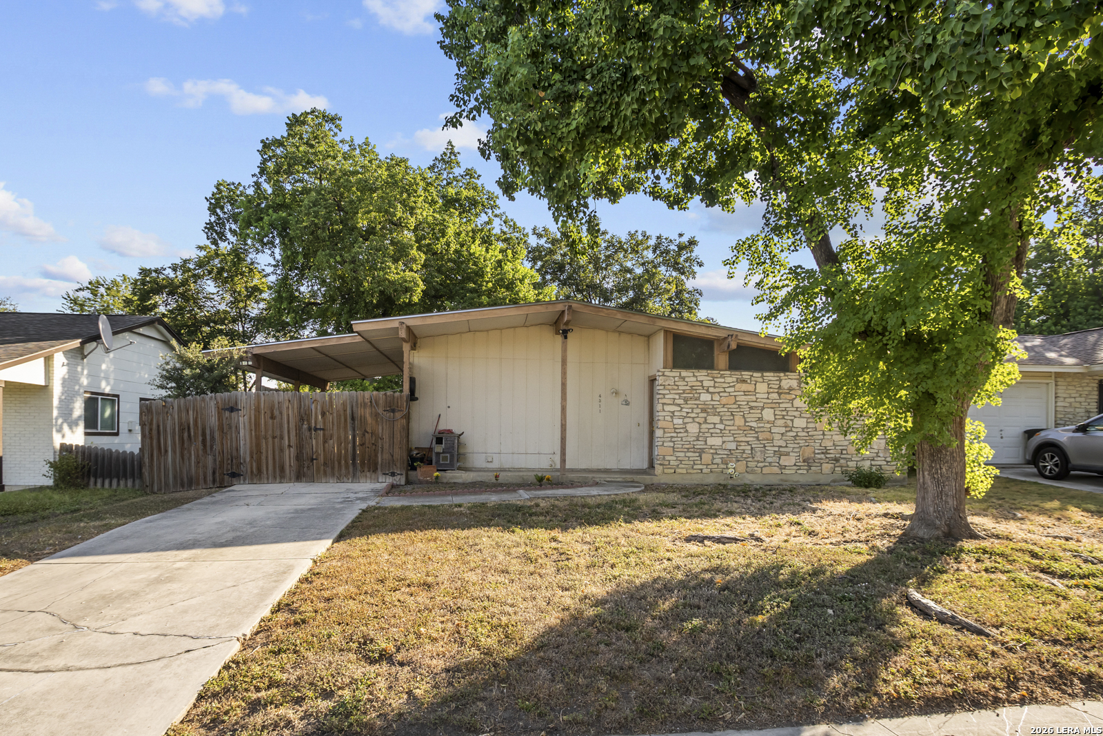 4311 Limpio San Antonio TX 78233