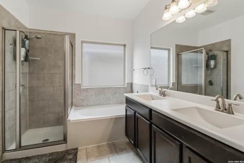 8120 Dublin Forest San Antonio TX 78253