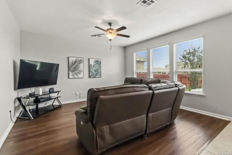 8120 Dublin Forest San Antonio TX 78253