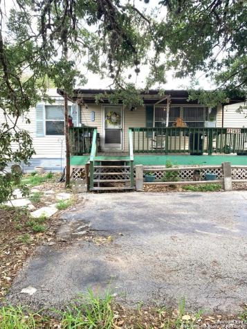 21430 Priest Road Elmendorf TX 78112