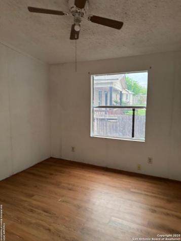 6010 Blind Meadow San Antonio TX 78222
