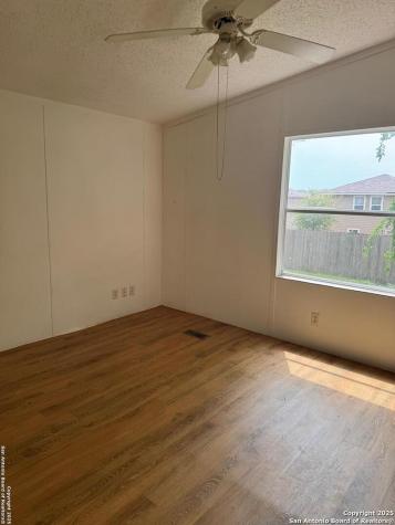 6010 Blind Meadow San Antonio TX 78222
