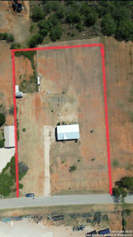 505 Lagunillas Charlotte TX 78011