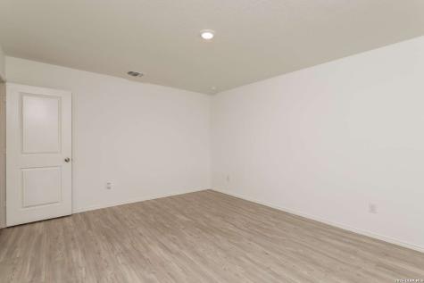 6634 Willow Landing Converse TX 78109