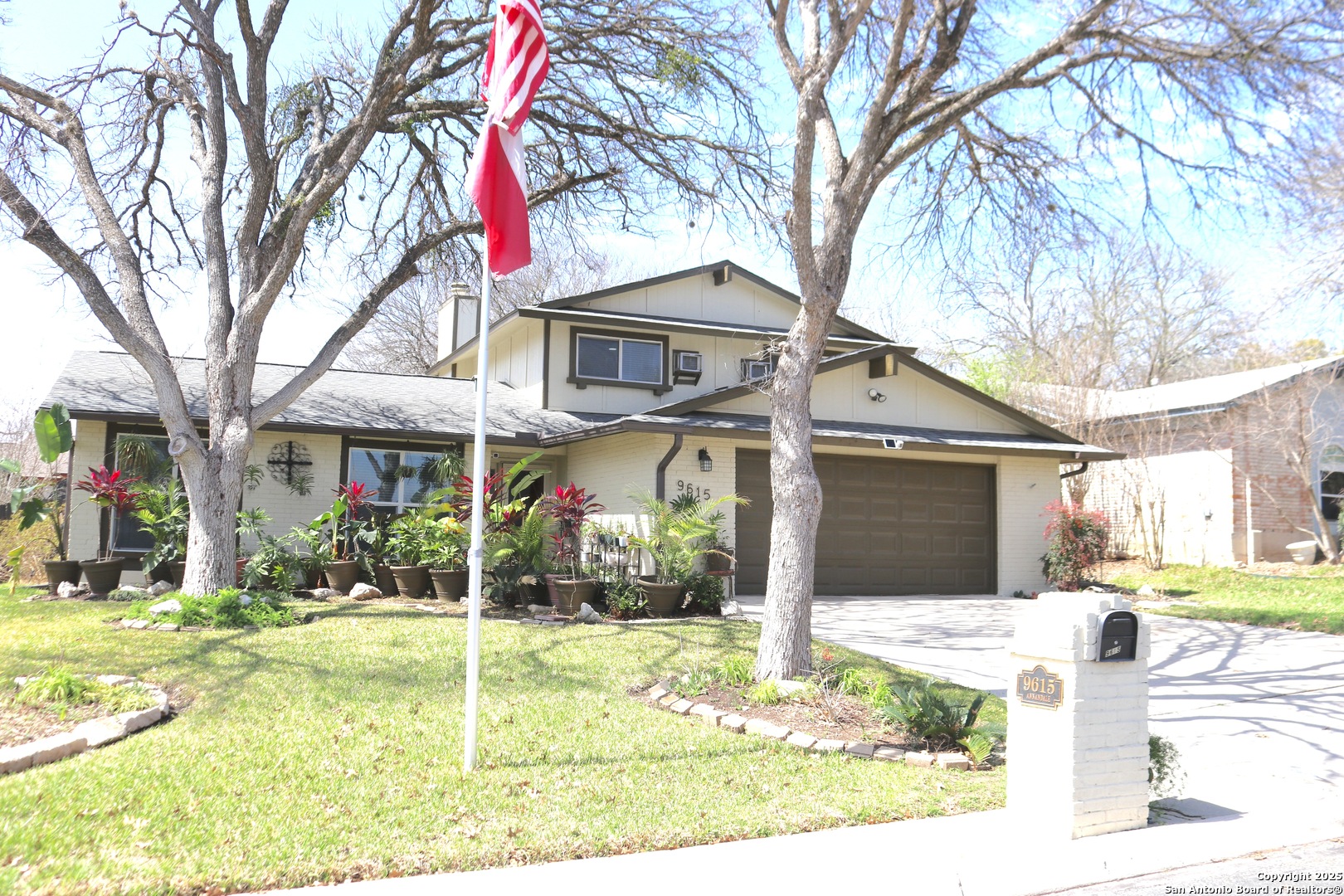 9615 Annandale San Antonio TX 78239