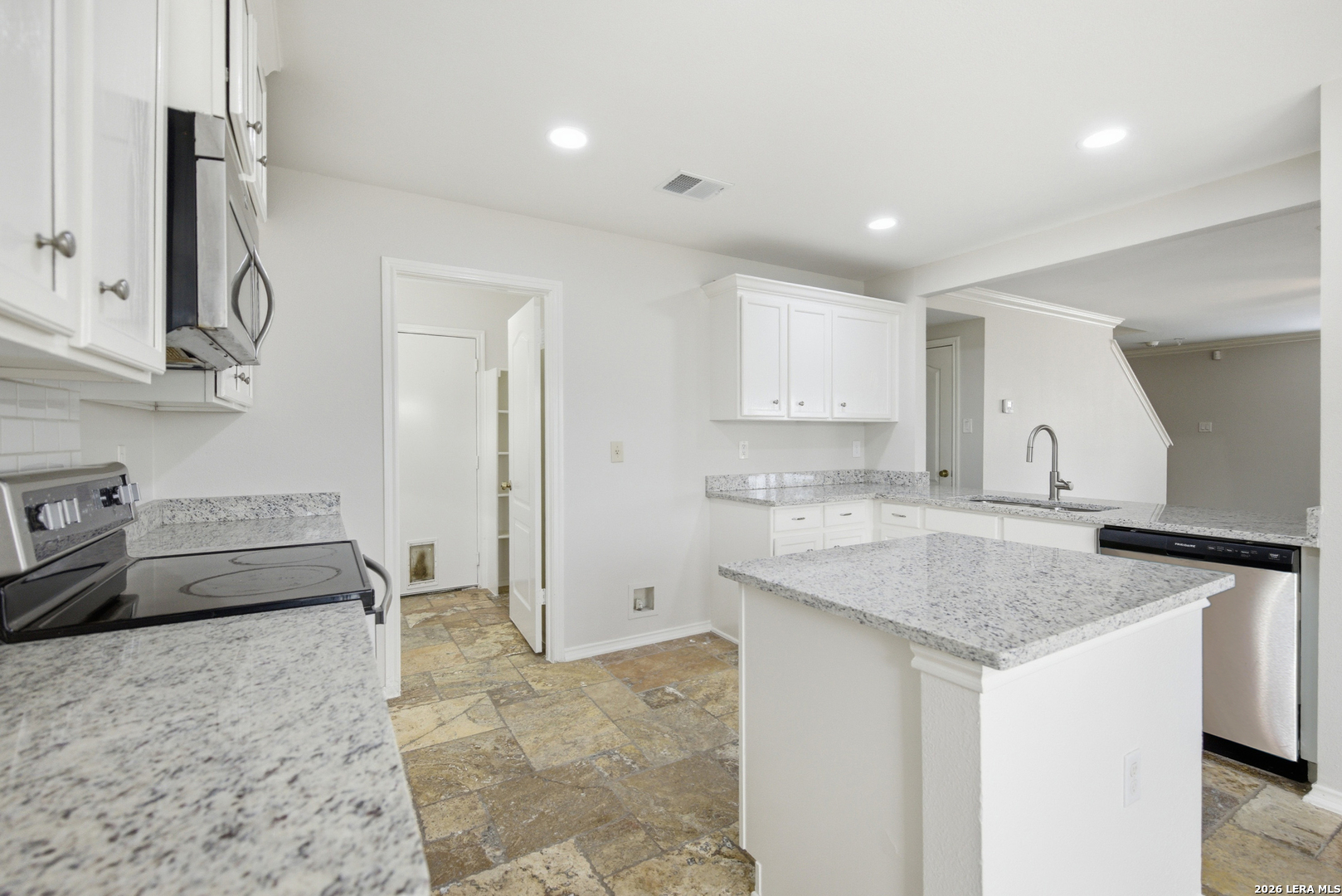 7134 Teton San Antonio TX 78233