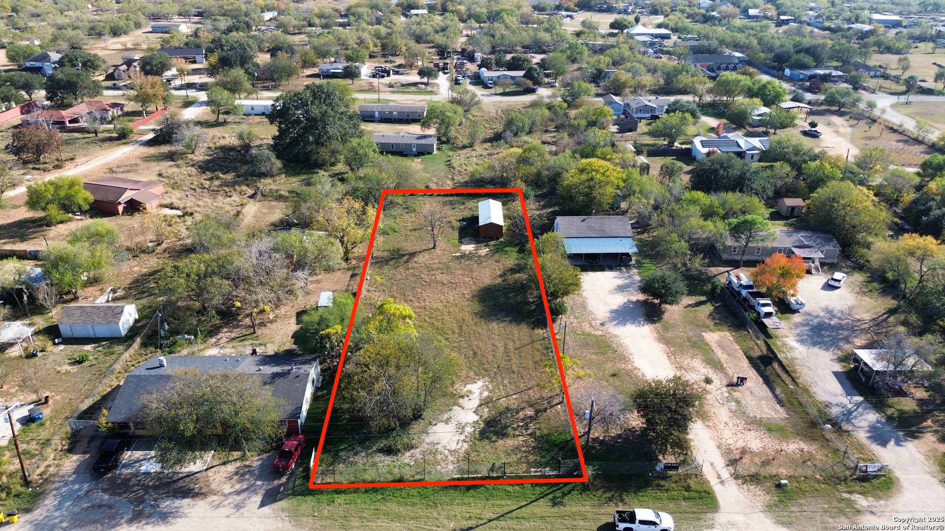 3948 State Highway 132 Lytle TX 78052