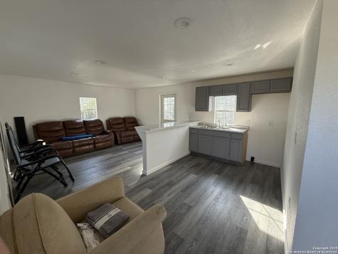 3948 State Highway 132 Lytle TX 78052