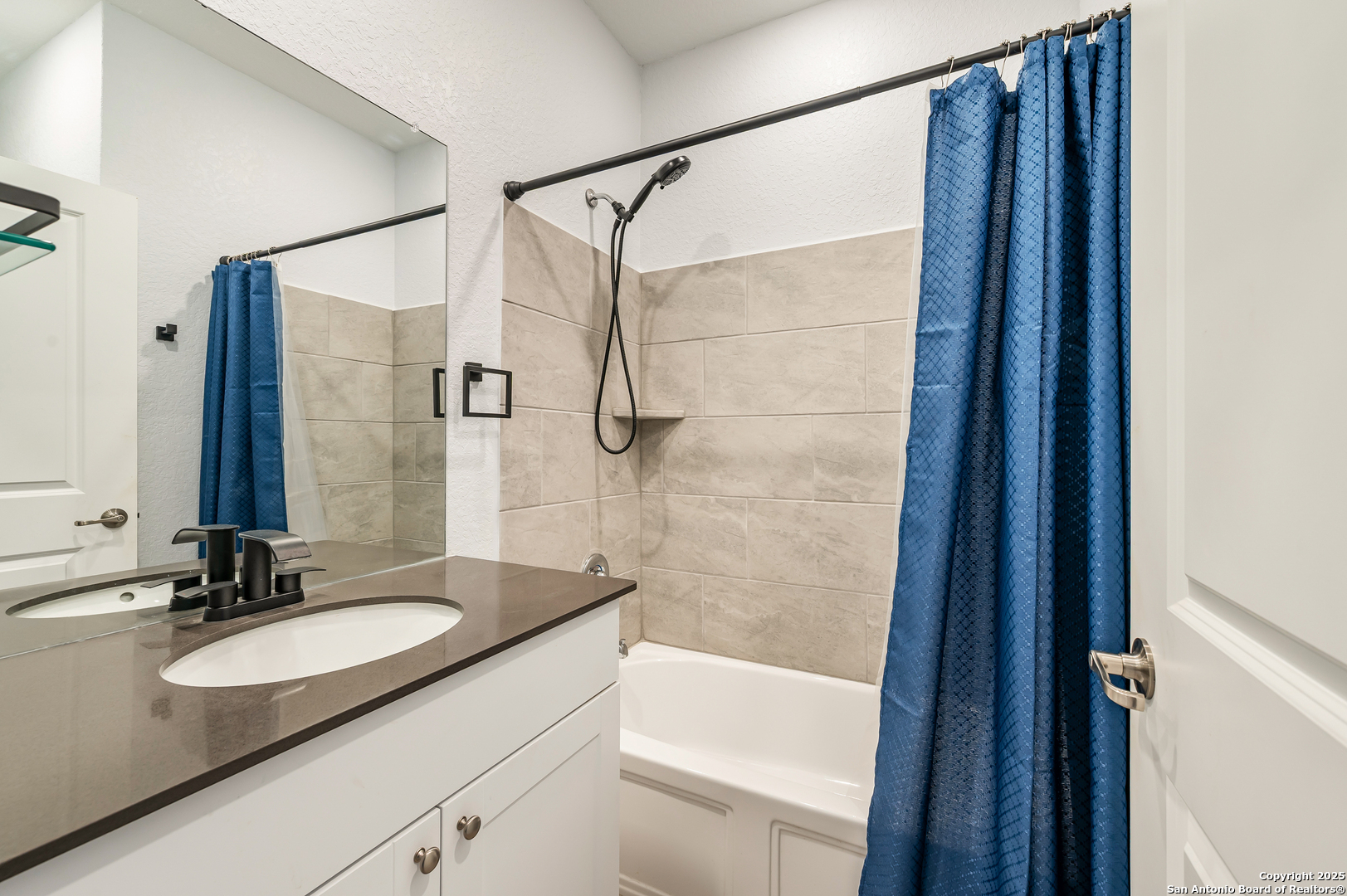 13215 Turnesa Terrace San Antonio TX 78221