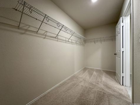 10349 Gibbons Creek San Antonio TX 78252