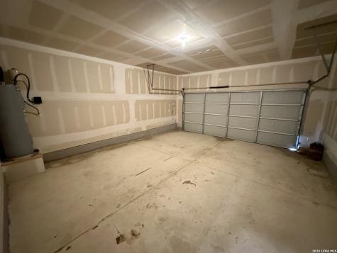10349 Gibbons Creek San Antonio TX 78252