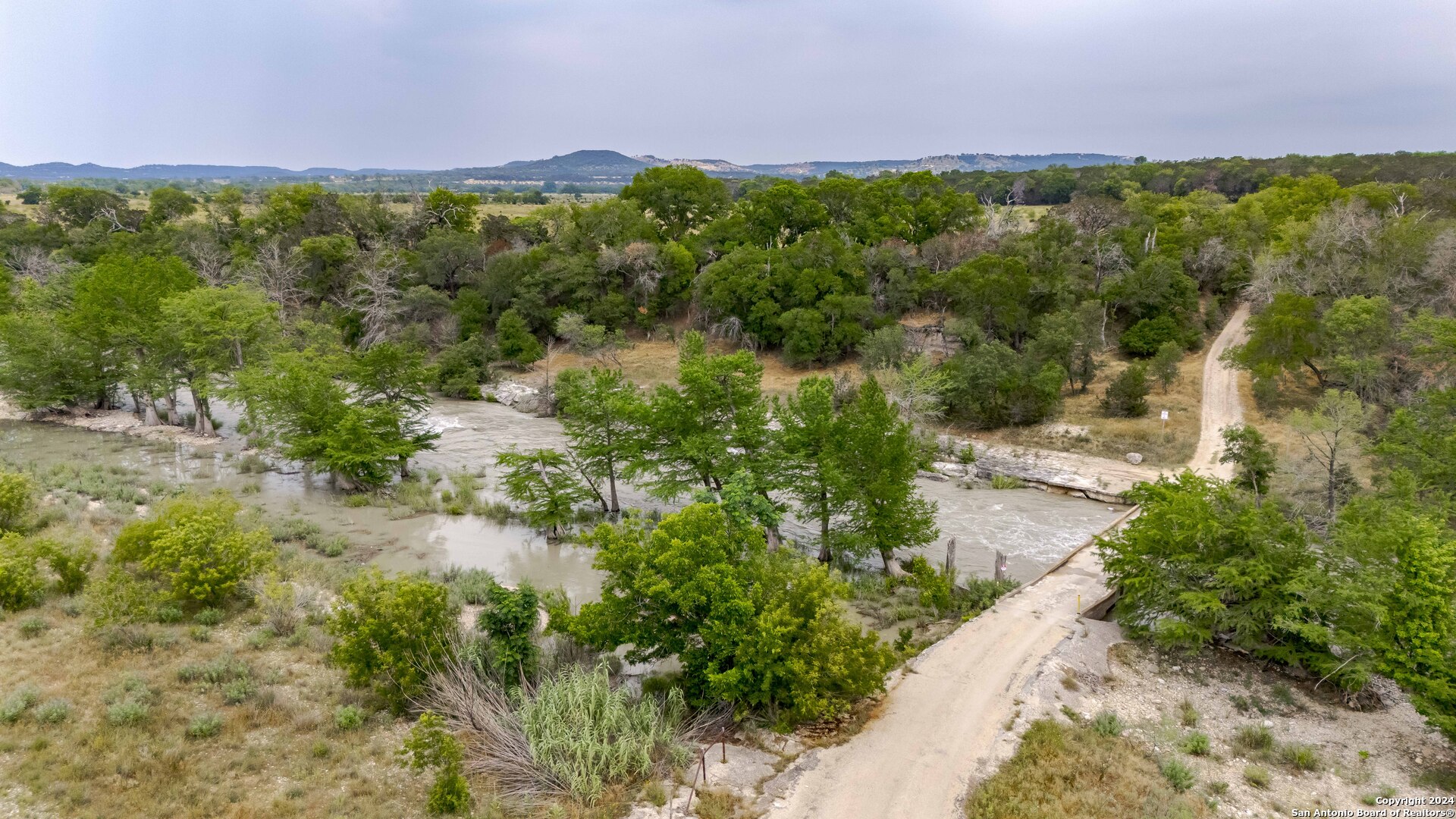 106 Homilius Road Center Point TX 78010