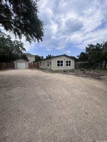 1705 Blueridge Drive Canyon Lake TX 78133