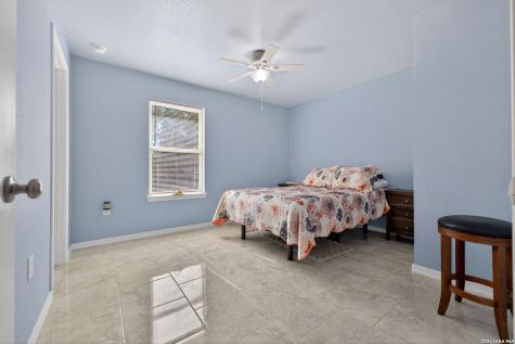 4326 Waterwood Pass Elmendorf TX 78112
