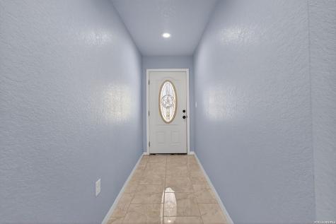 4326 Waterwood Pass Elmendorf TX 78112
