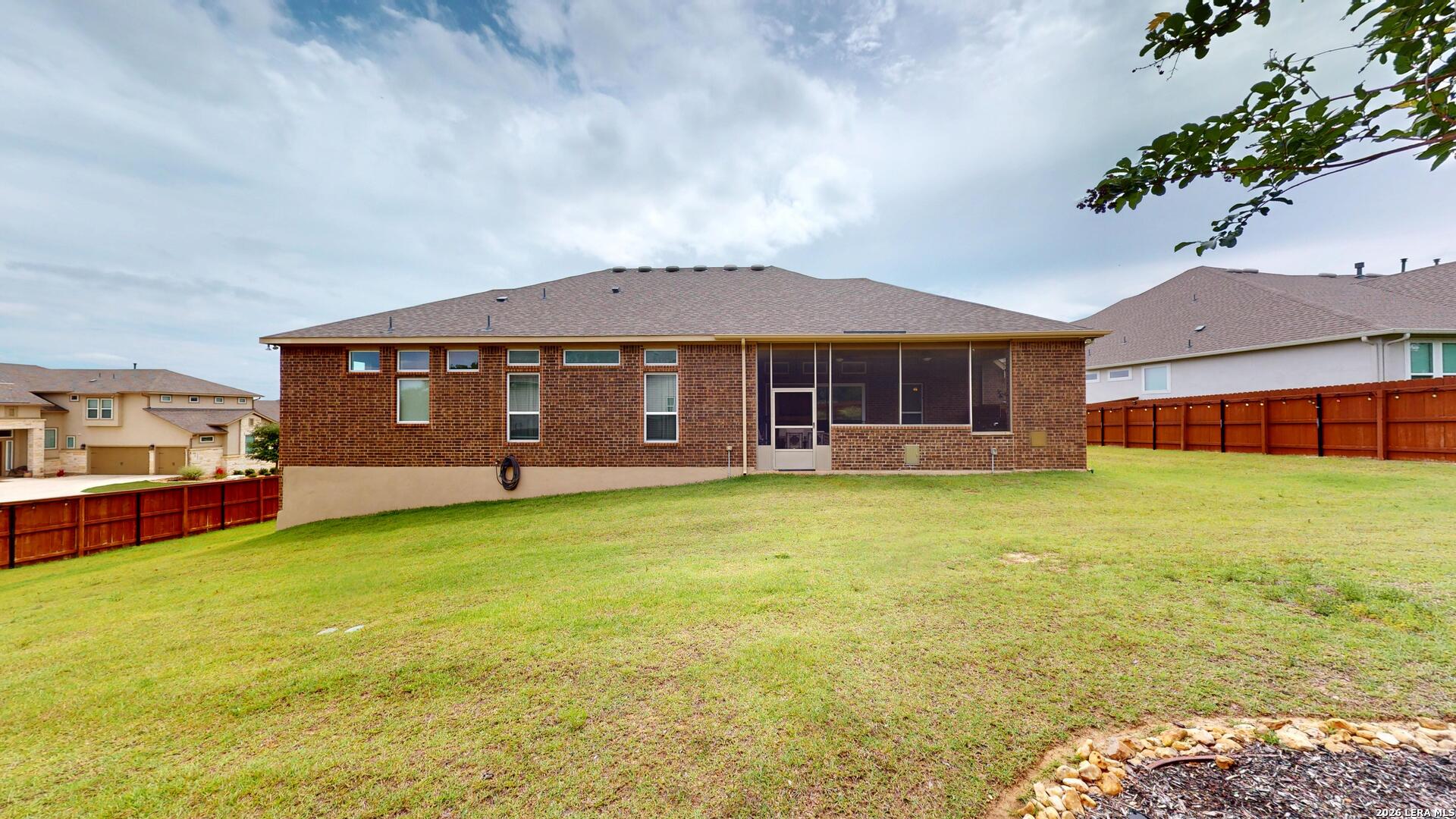 24027 Gavarra San Antonio TX 78261