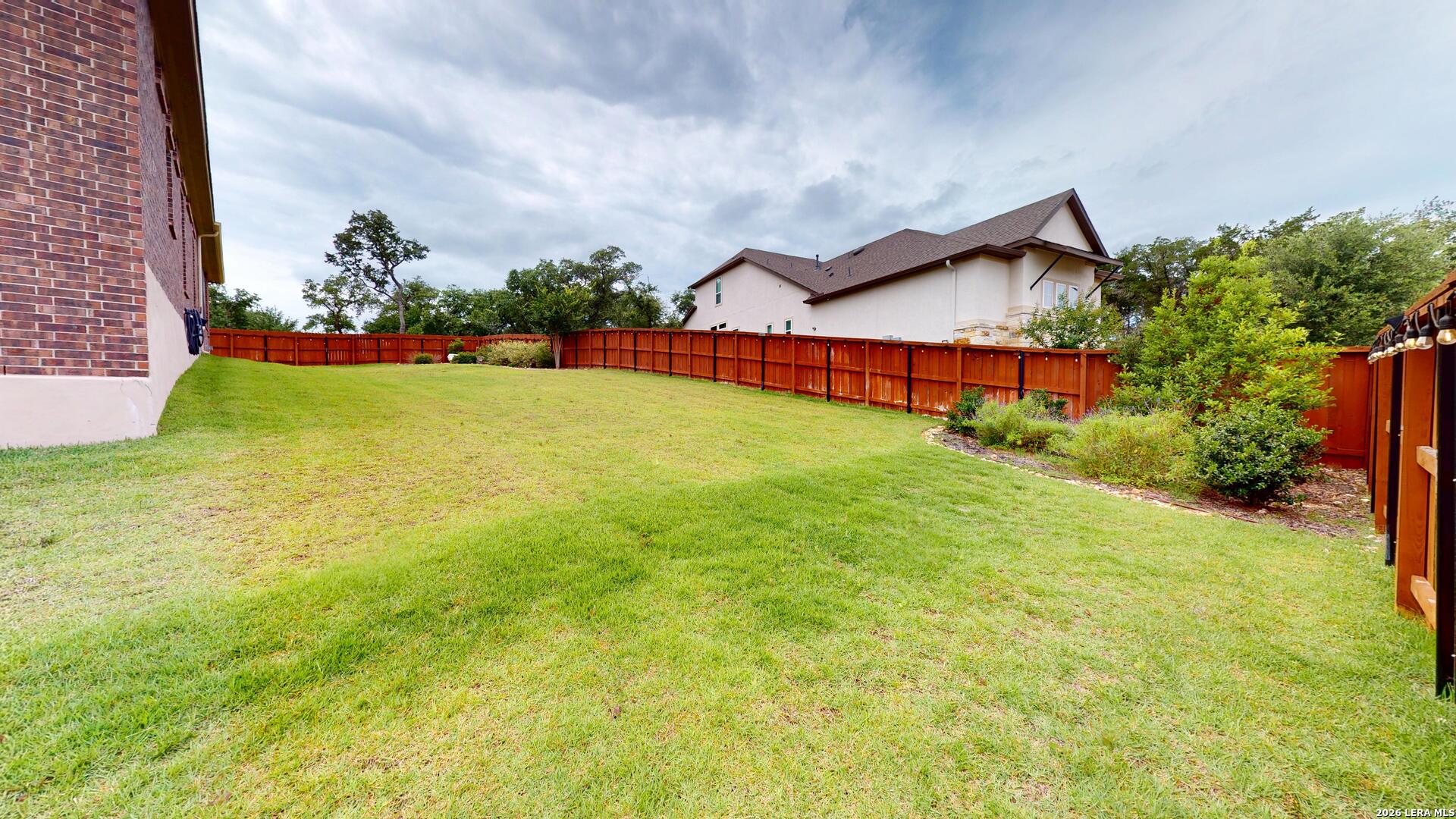 24027 Gavarra San Antonio TX 78261