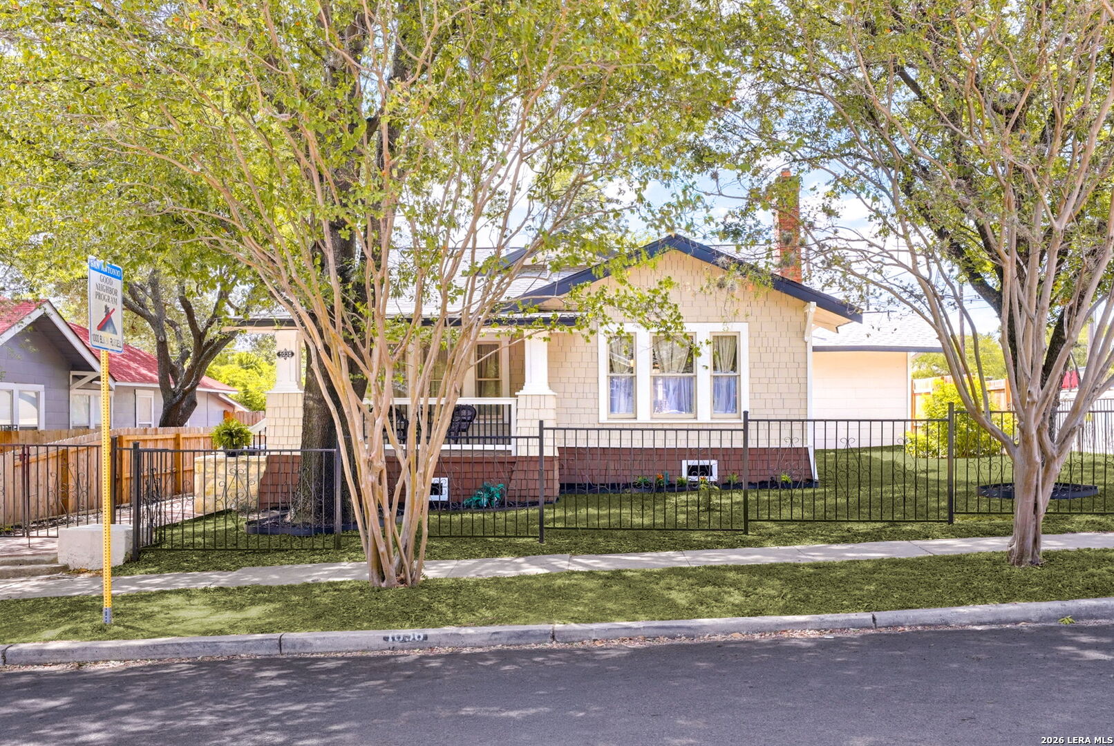1036 W Russell Place San Antonio TX 78212
