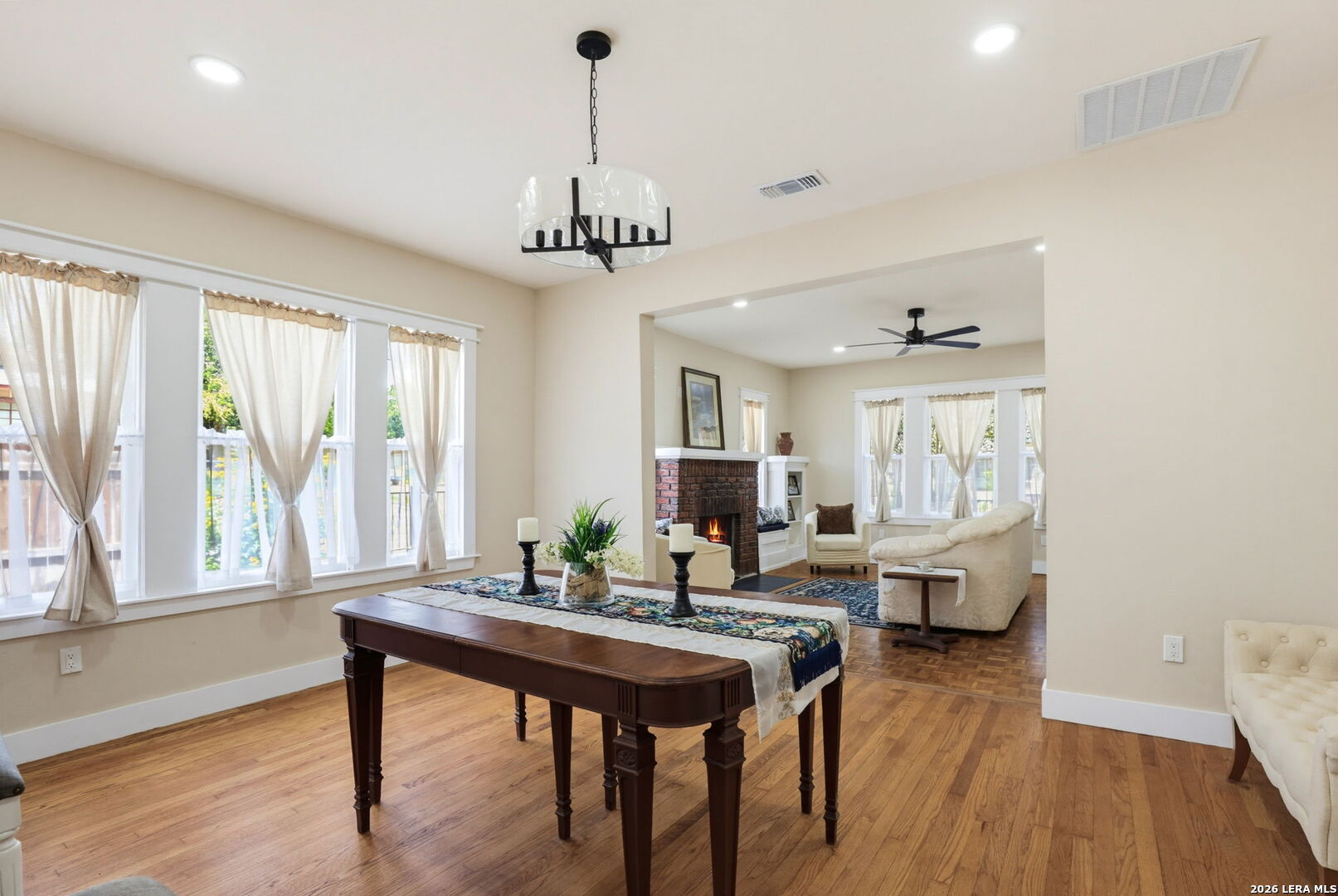 1036 W Russell Place San Antonio TX 78212
