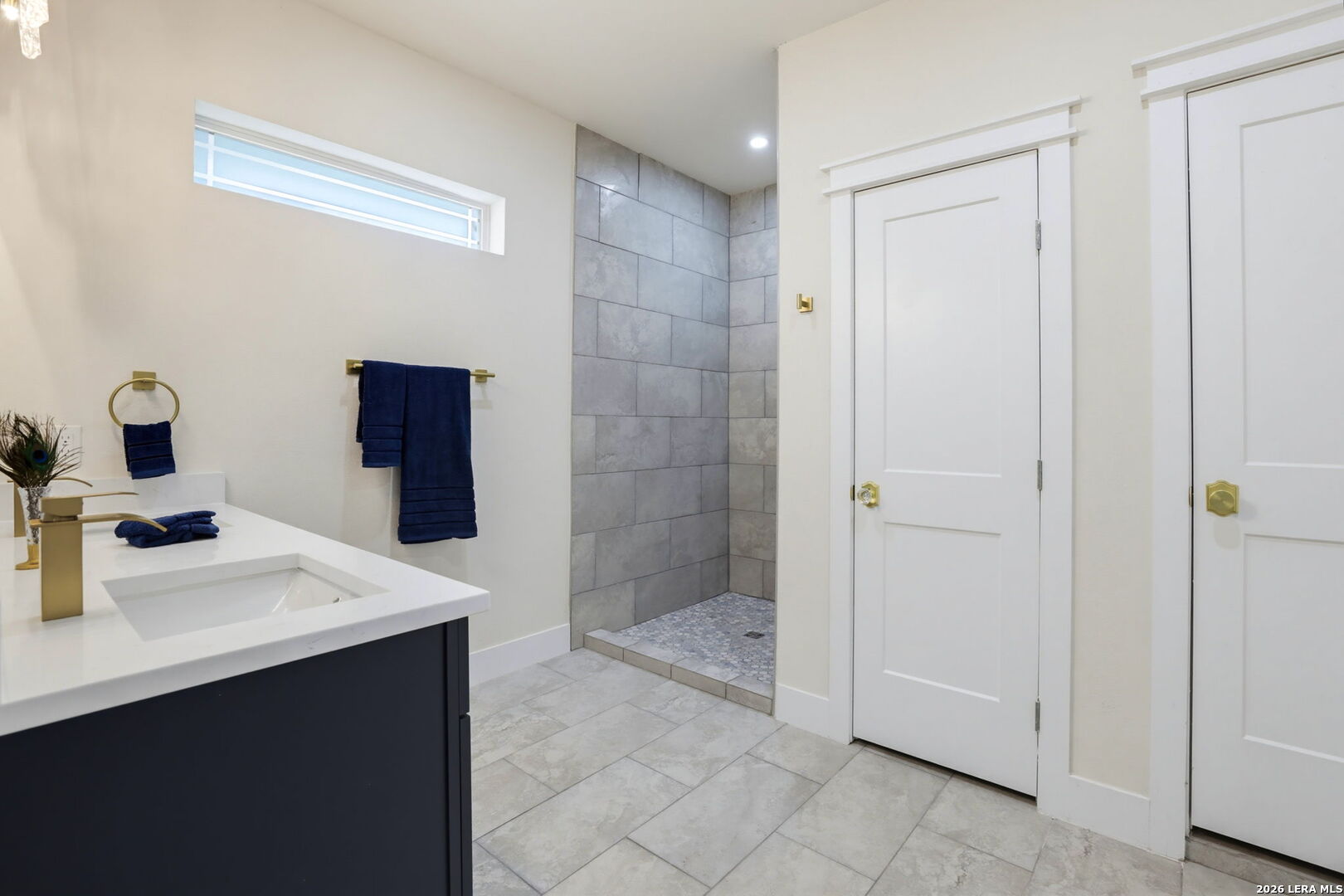 1036 W Russell Place San Antonio TX 78212
