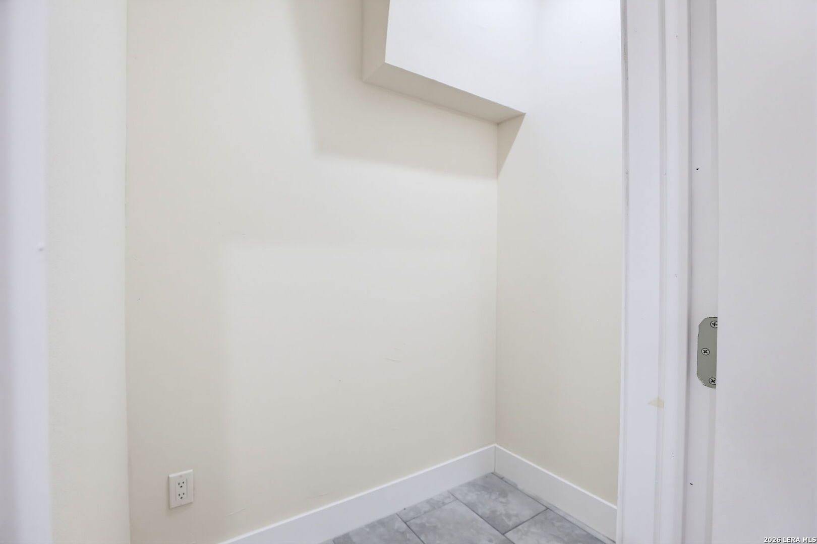 1036 W Russell Place San Antonio TX 78212