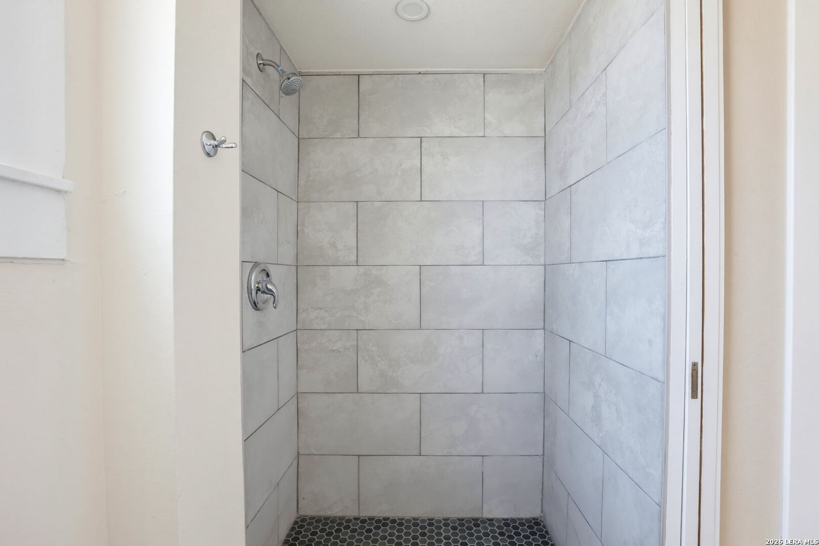 1036 W Russell Place San Antonio TX 78212