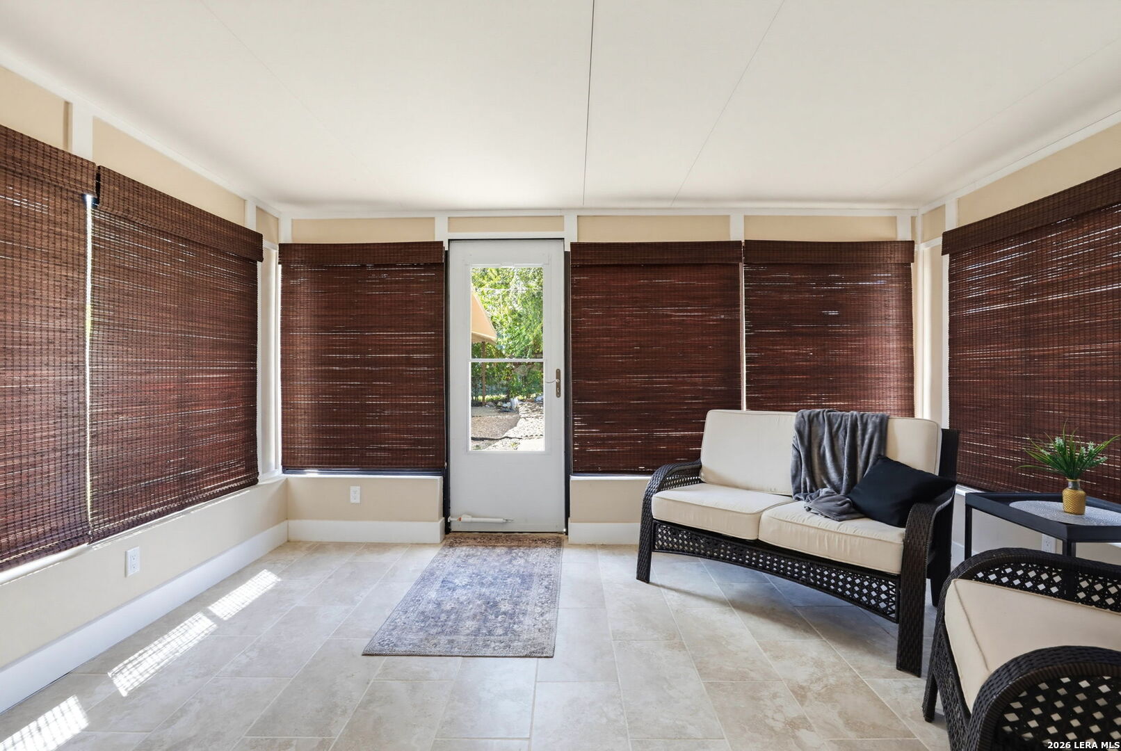 1036 W Russell Place San Antonio TX 78212