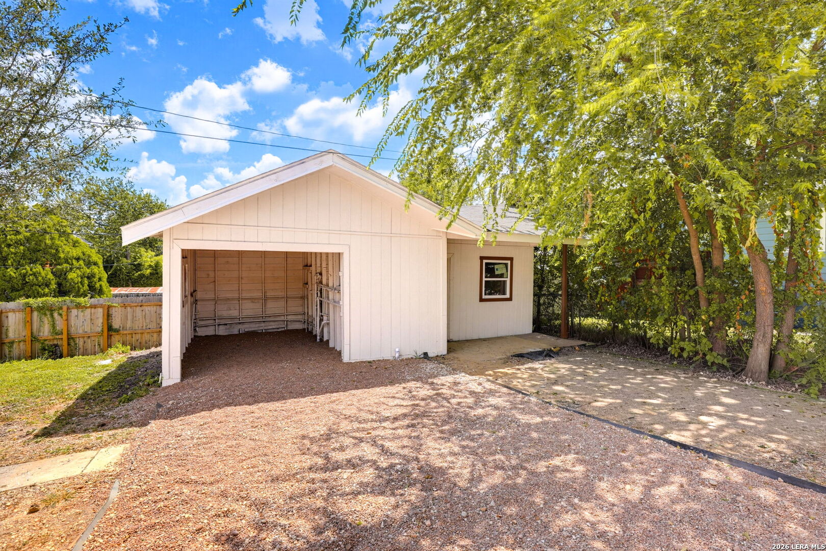 1036 W Russell Place San Antonio TX 78212