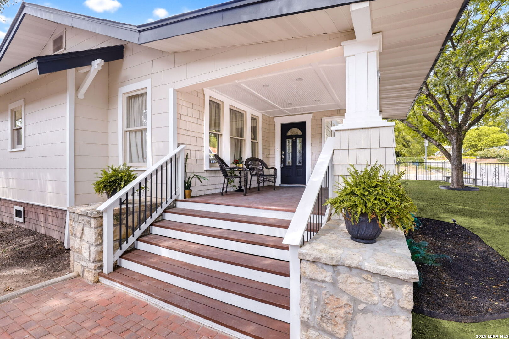 1036 W Russell Place San Antonio TX 78212