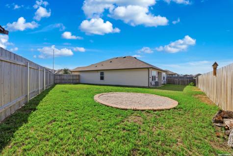 441 Milfoil Drive Seguin TX 78155