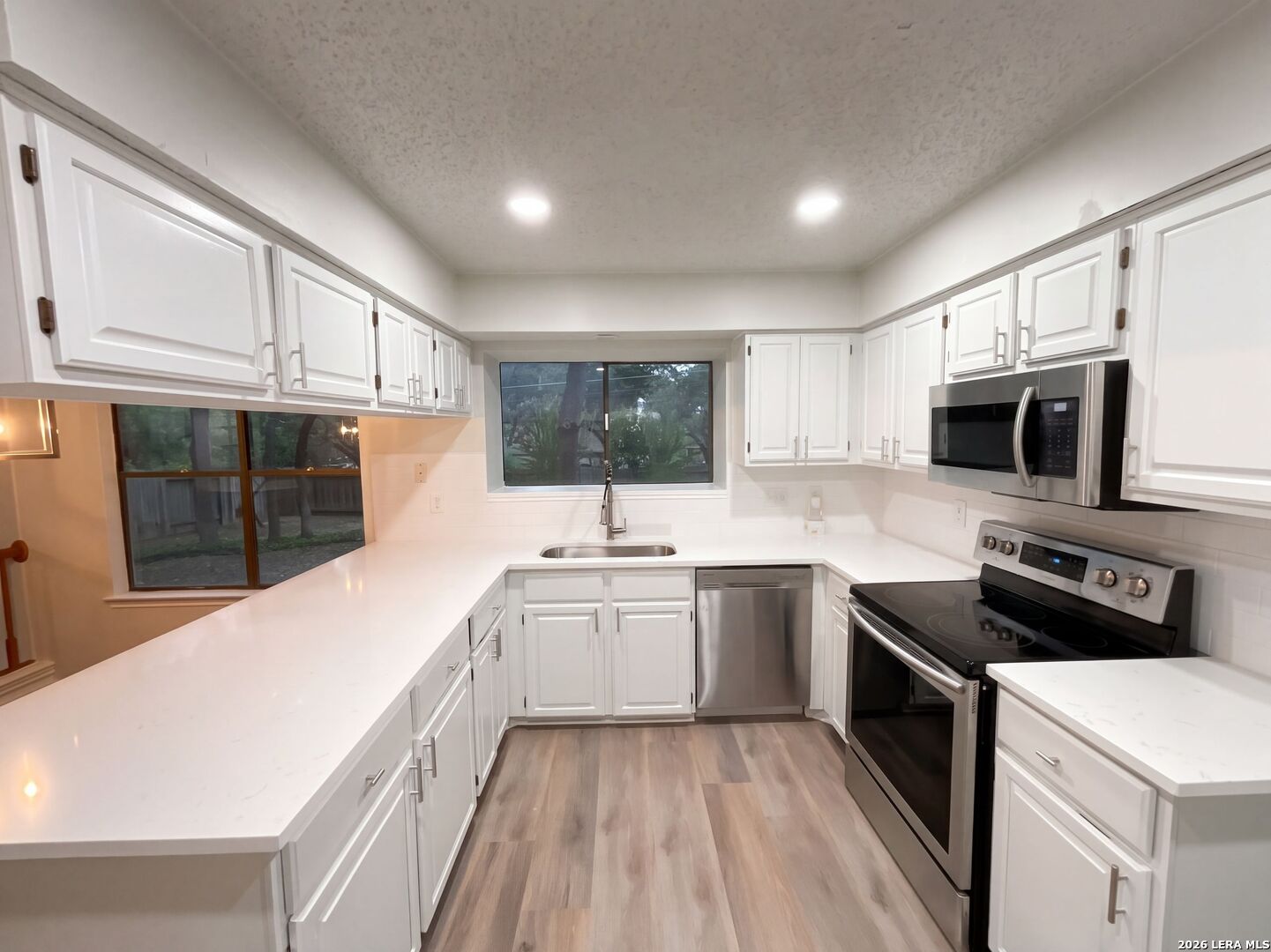 7724 Benbrook San Antonio TX 78250