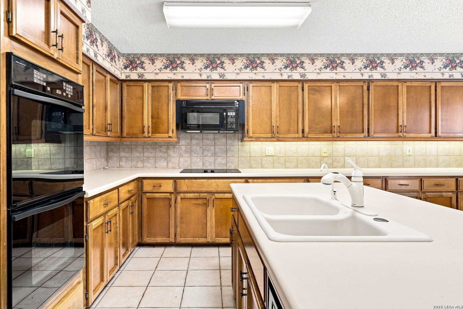 1800 Shadow Park Street San Antonio TX 78232