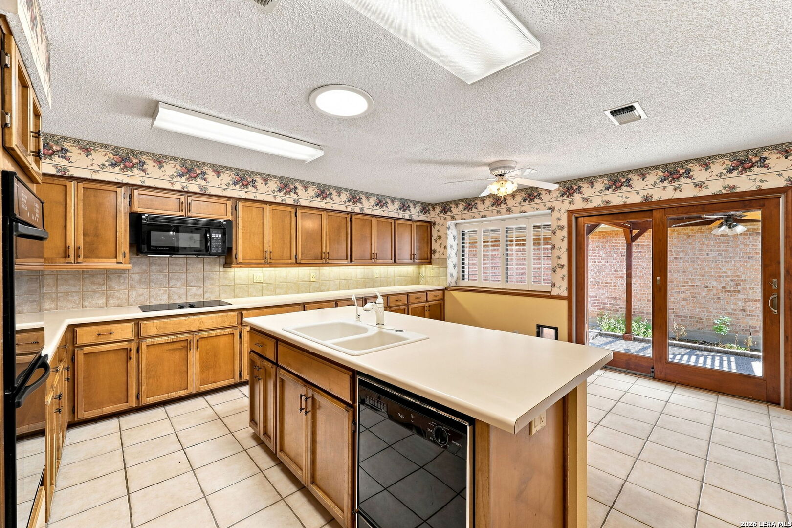 1800 Shadow Park Street San Antonio TX 78232