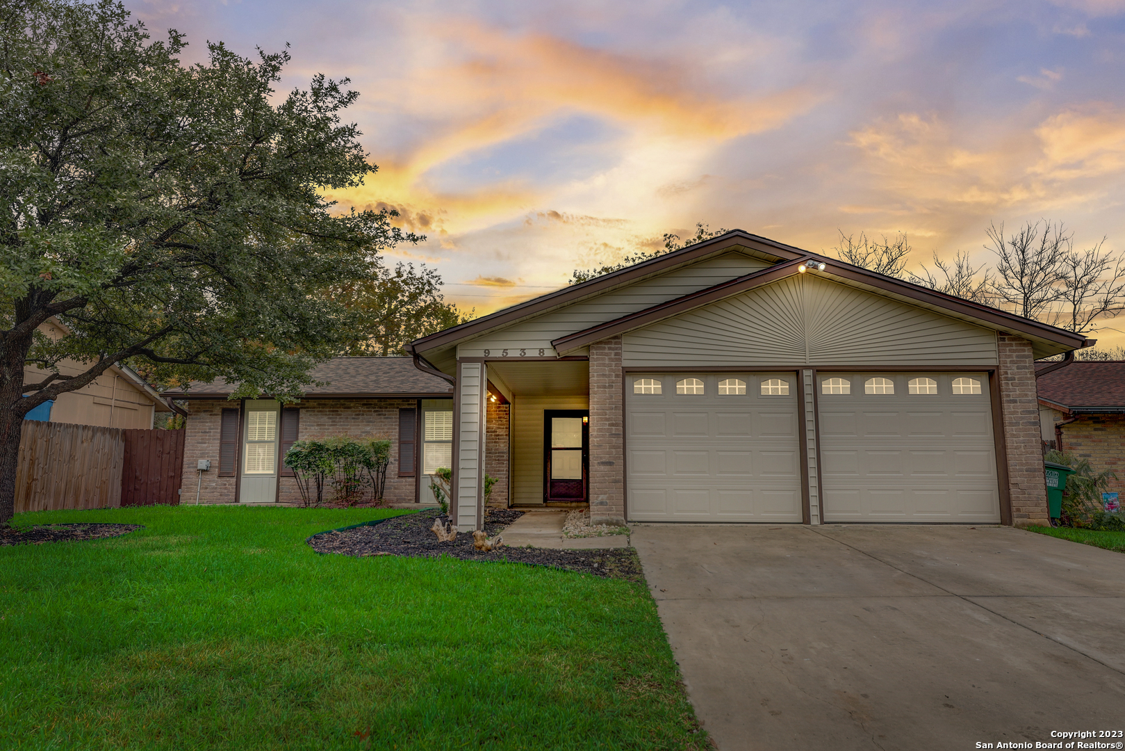 9538 Valley Dale Street San Antonio TX 78250