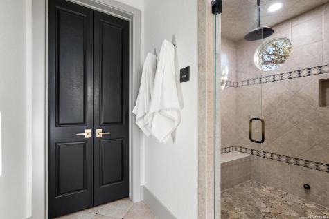 954 Riverforest New Braunfels TX 78132