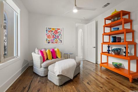 954 Riverforest New Braunfels TX 78132