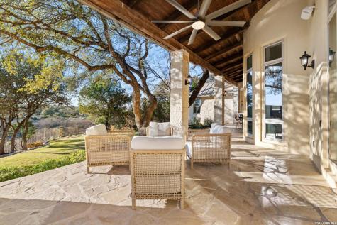 954 Riverforest New Braunfels TX 78132