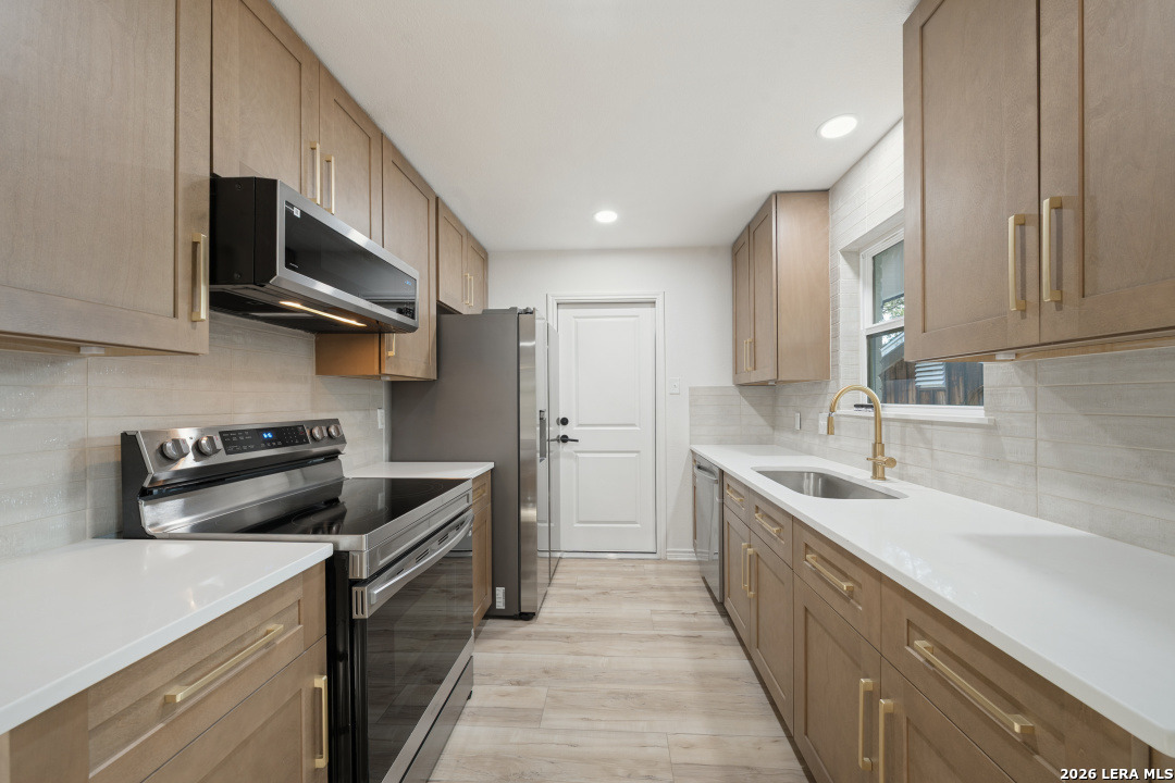 622 Mauze San Antonio TX 78216