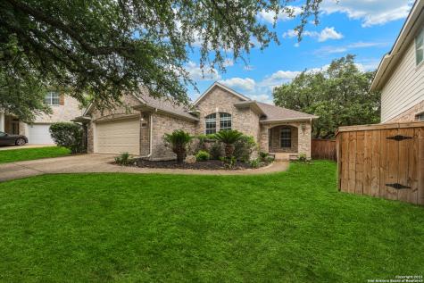 423 Elkgrove Court San Antonio TX 78260