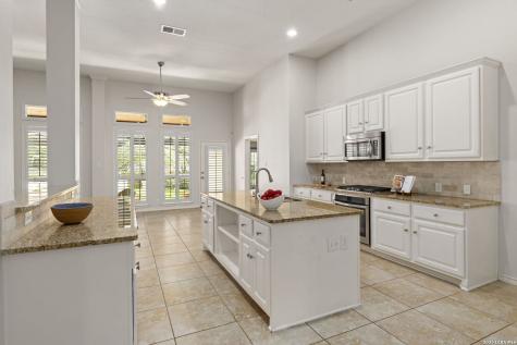 8511 Monument Oak Boerne TX 78015