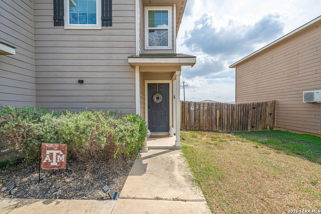 6710 Sabinal San Antonio TX 78252