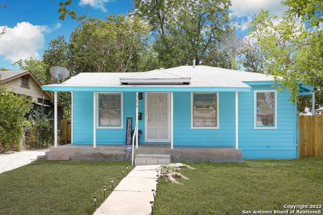 756 Harriman Place San Antonio TX 78207