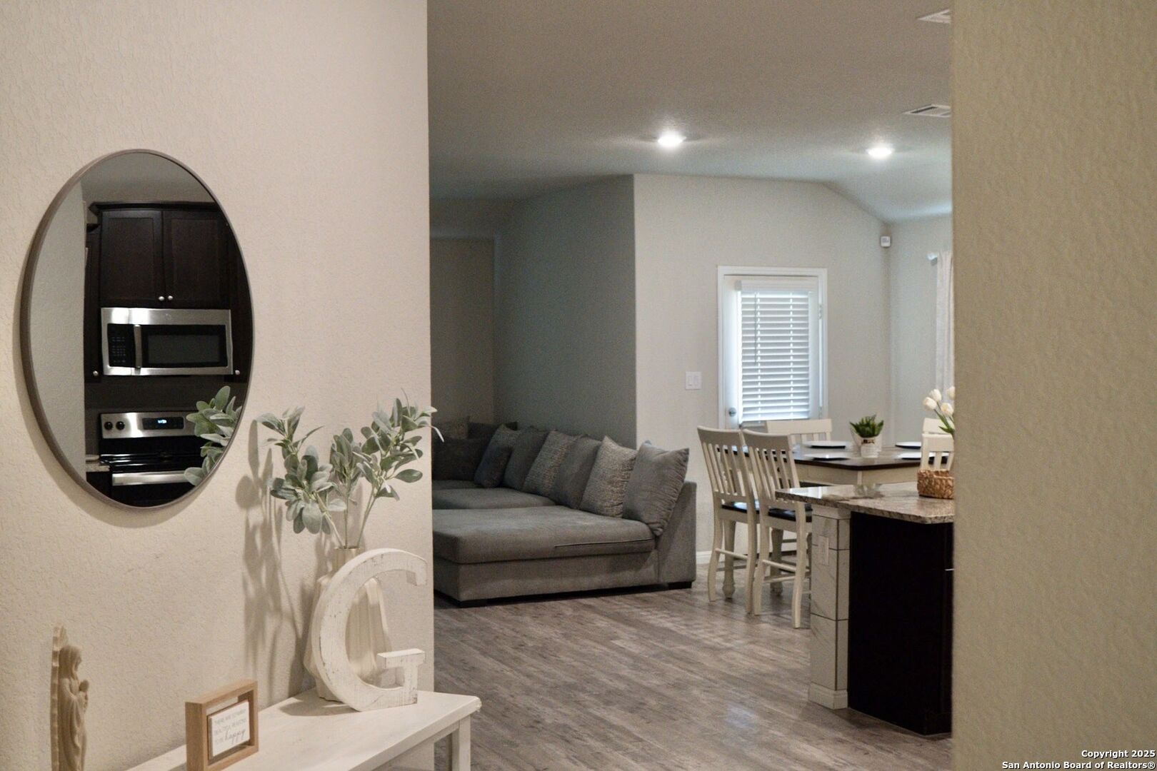 8235 Glasgow San Antonio TX 78223