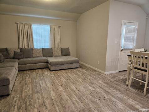 8235 Glasgow San Antonio TX 78223
