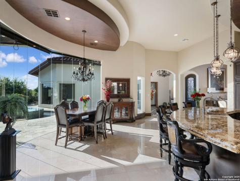 131 Champions Bend San Antonio TX 78258