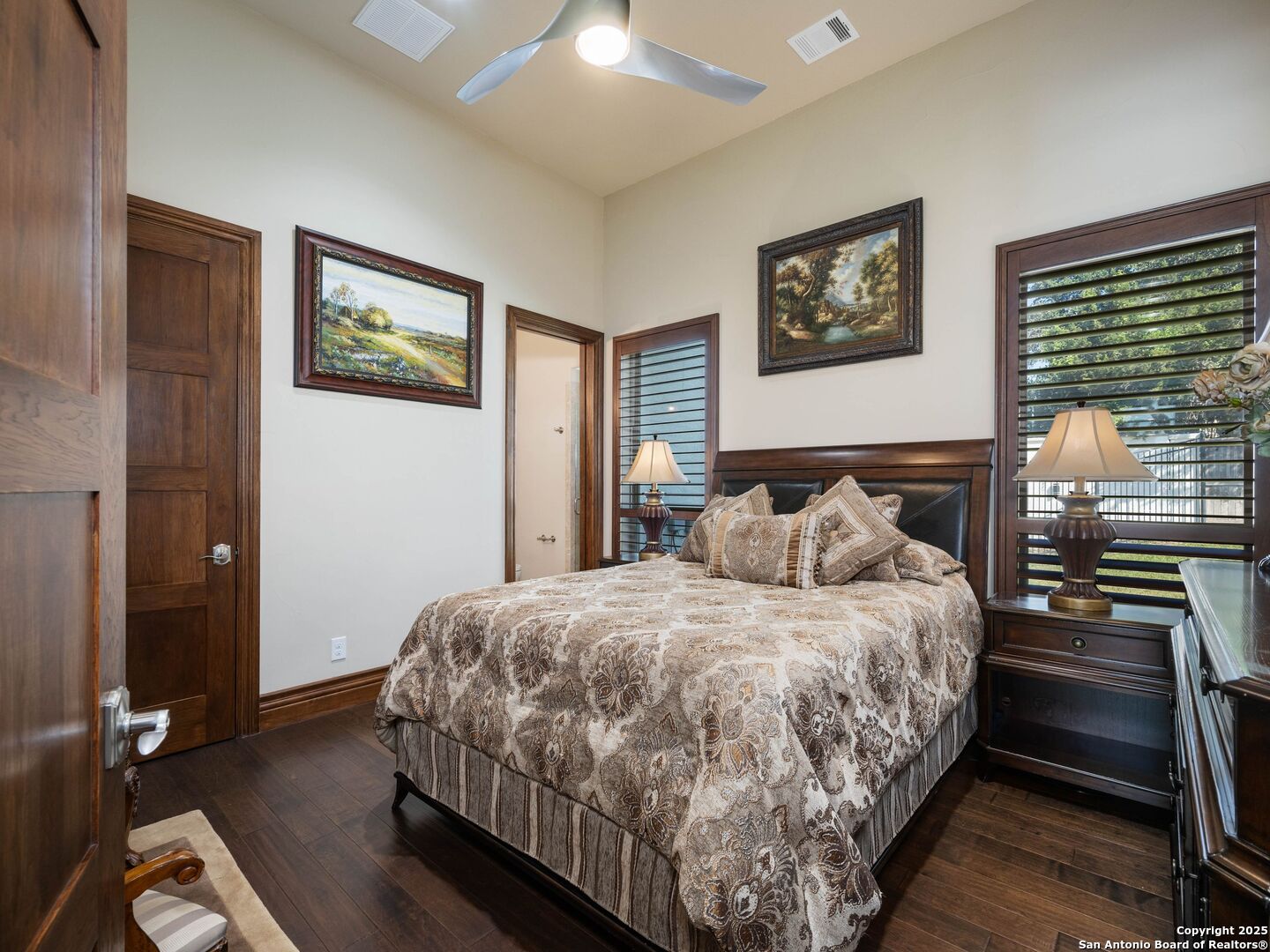 131 Champions Bend San Antonio TX 78258