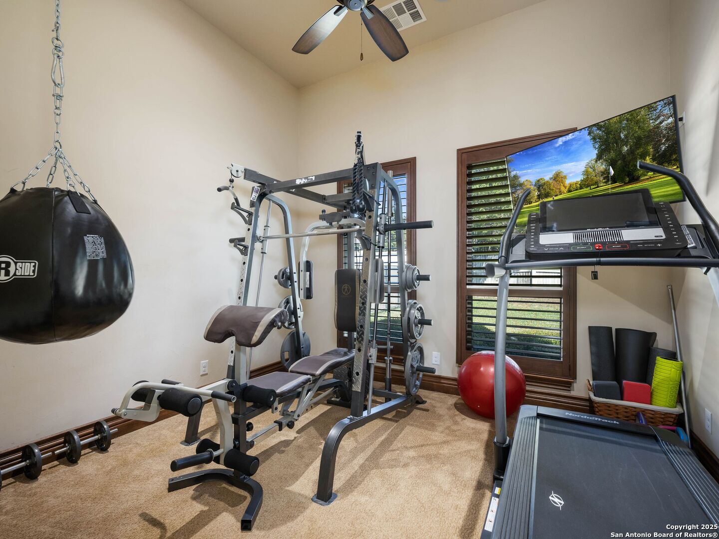 131 Champions Bend San Antonio TX 78258